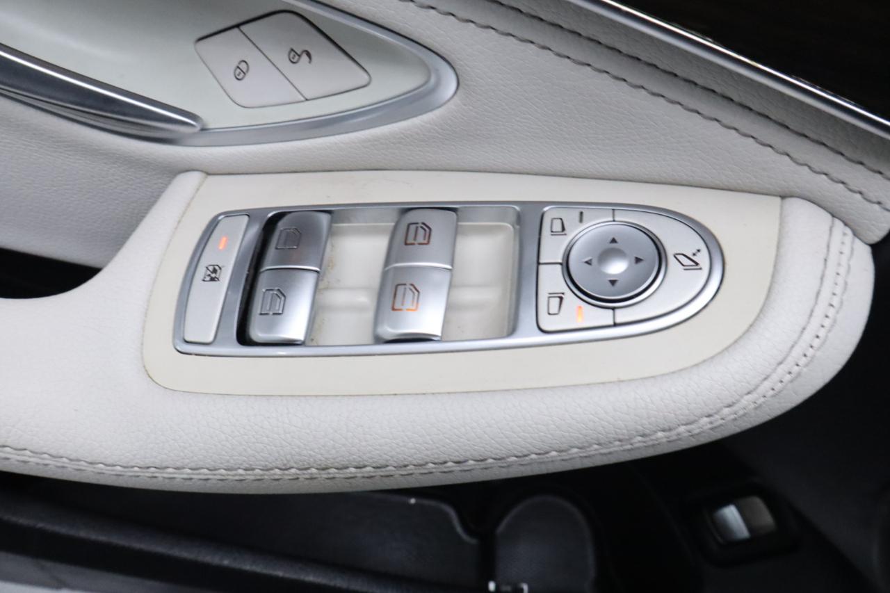 Mercedes-Benz C-Class 4dr Sdn C 300 4MATIC 2016