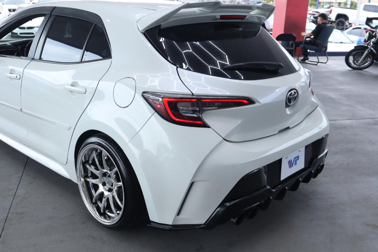 Toyota Corolla Hatchback XSE Manual (Natl) 2020