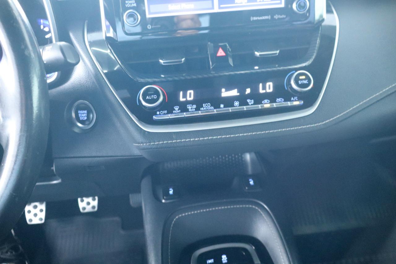 Toyota Corolla Hatchback XSE Manual (Natl) 2020