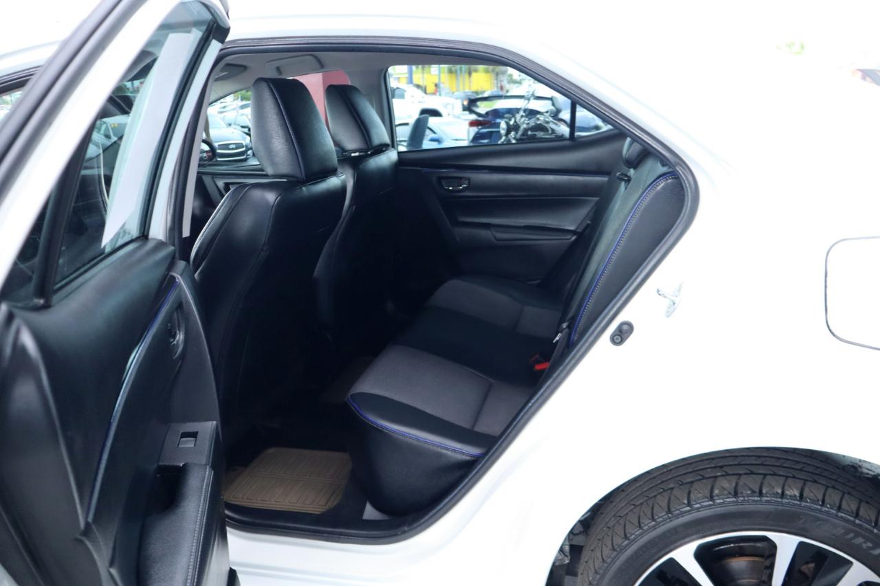 Toyota Corolla SE 4D Sedan 2018