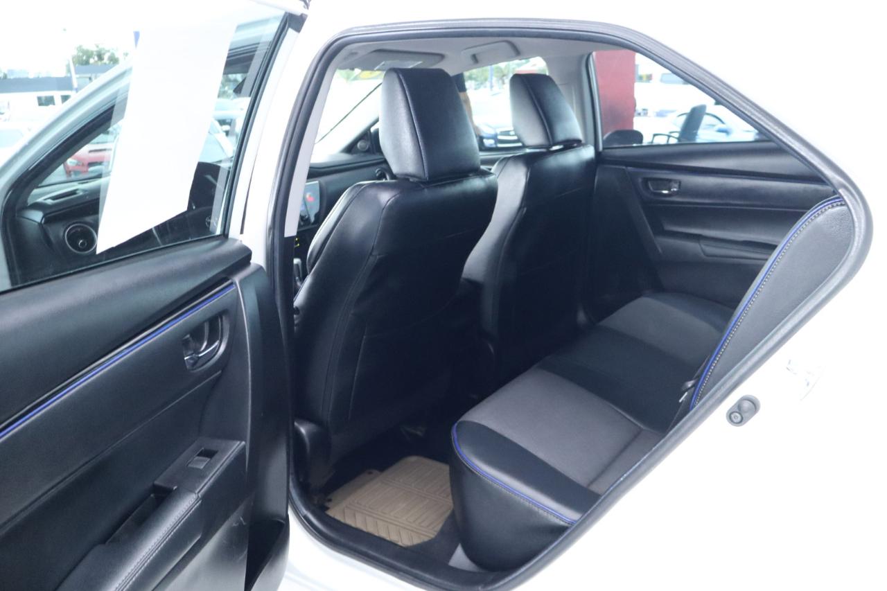 Toyota Corolla SE 4D Sedan 2018