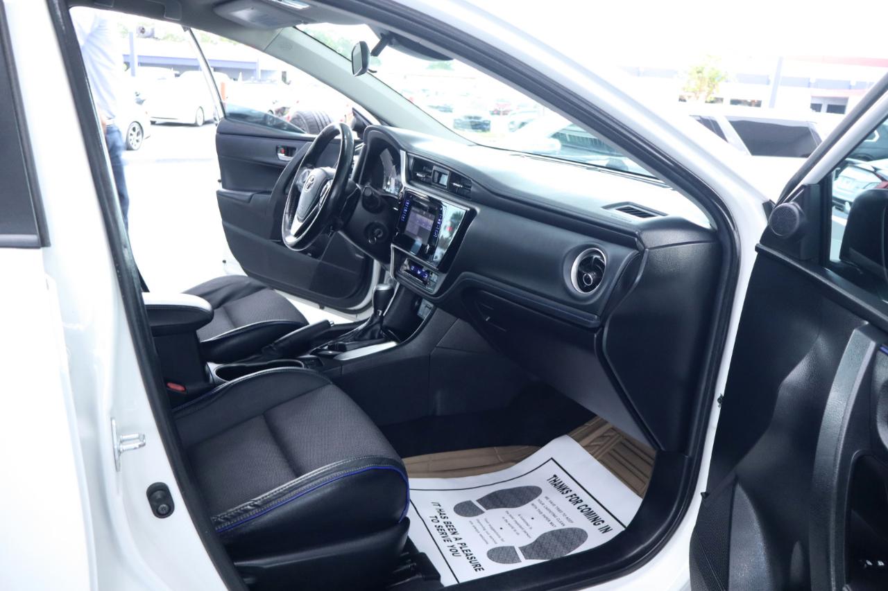 Toyota Corolla SE 4D Sedan 2018