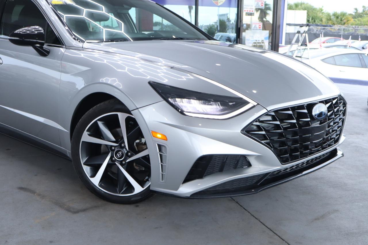 Hyundai Sonata SEL Plus 1.6T 2021