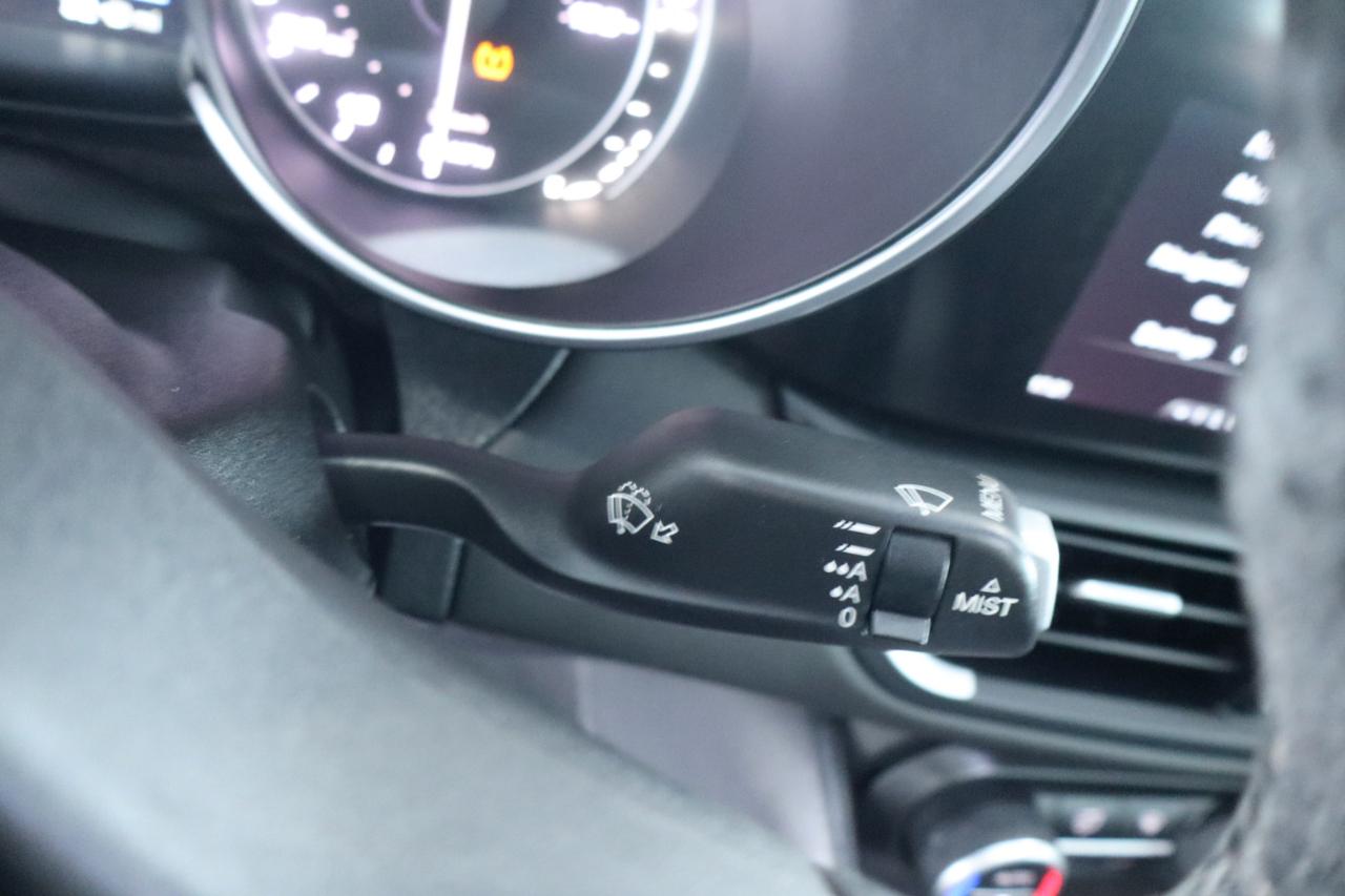 Alfa Romeo Giulia Ti Lusso RWD 2018