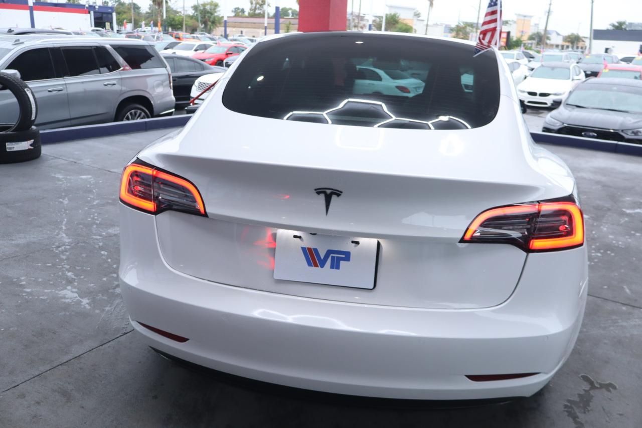 Tesla Model 3 Standard Range Plus RWD 2021