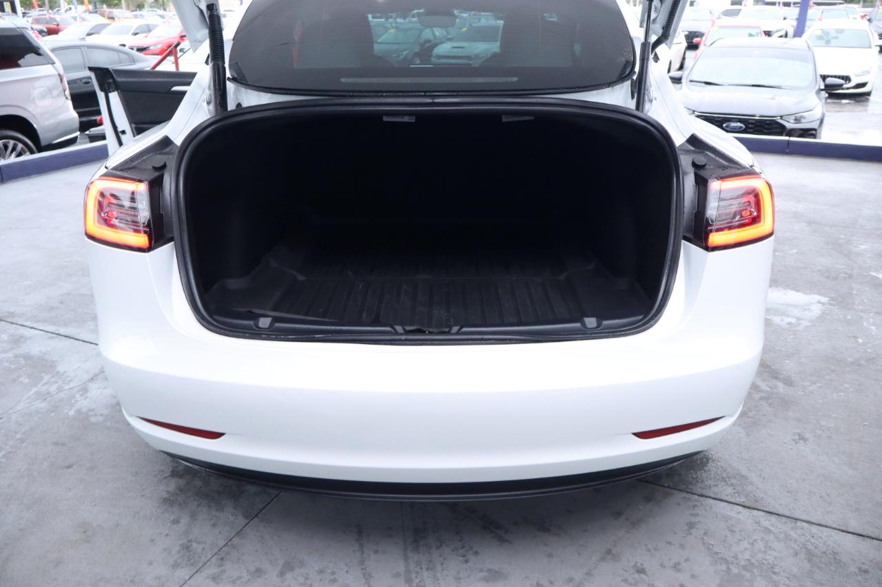 Tesla Model 3 Standard Range Plus RWD 2021