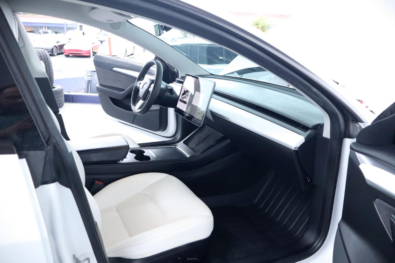 Tesla Model 3 Standard Range Plus RWD 2021