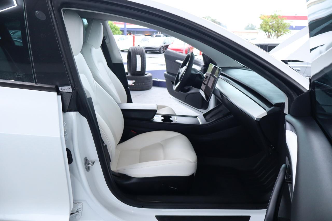Tesla Model 3 Standard Range Plus RWD 2021