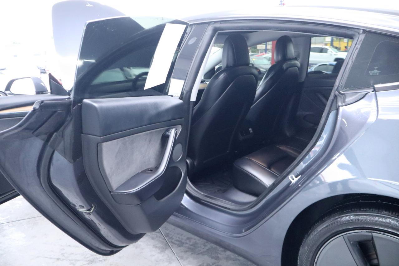 Tesla Model 3 RWD 2023