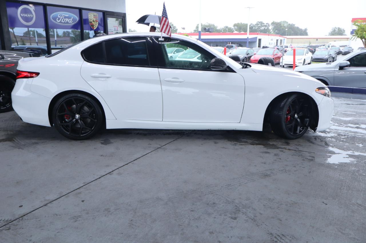 Alfa Romeo Giulia Sport RWD 2019