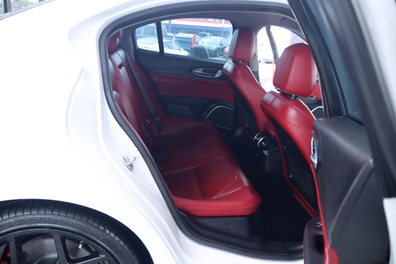 Alfa Romeo Giulia Sport RWD 2019
