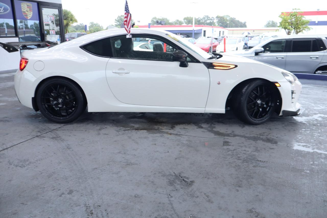 Toyota 86 Manual (Natl) 2017