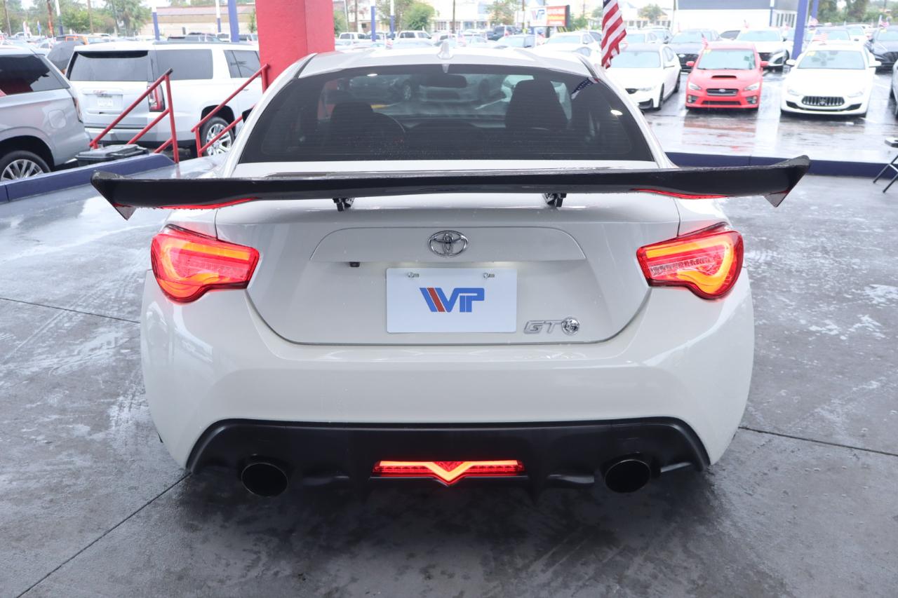 Toyota 86 Manual (Natl) 2017