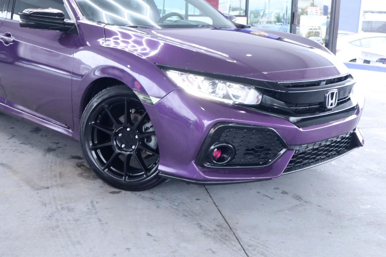 Honda Civic Hatchback EX CVT 2017