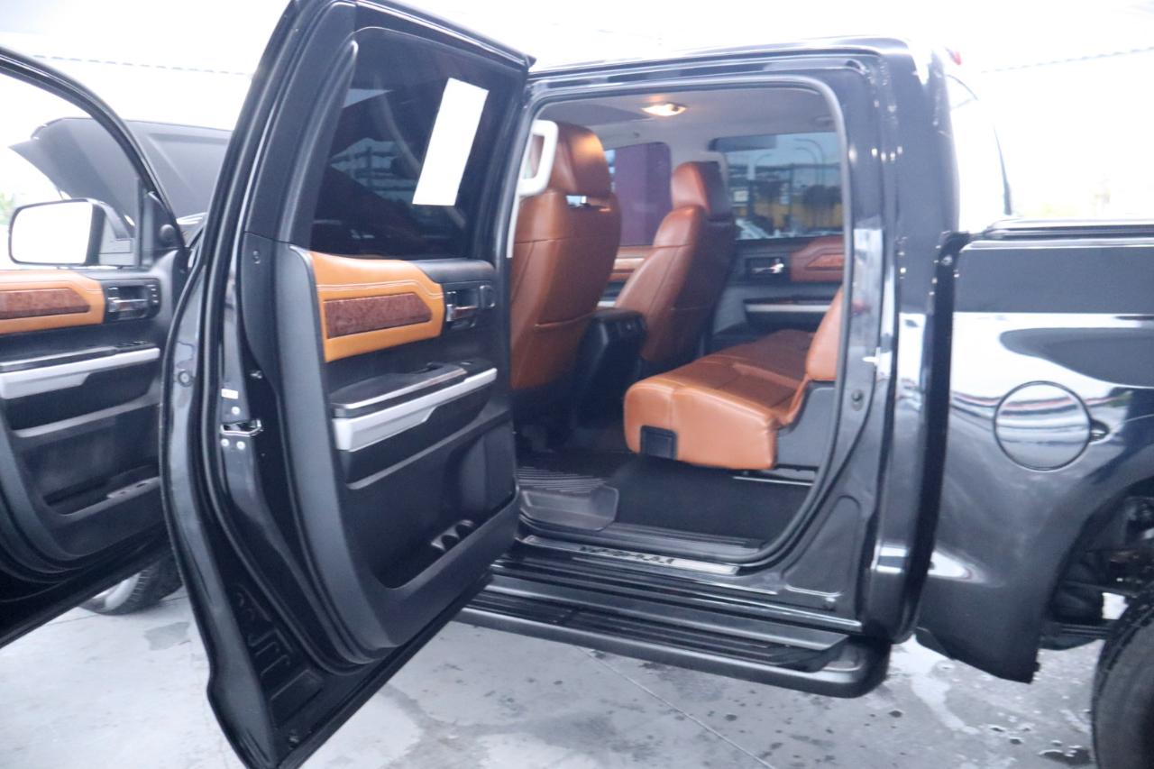 Toyota Tundra 4WD 1794 Edition CrewMax 5.5' Bed 5.7L (Natl) 2021