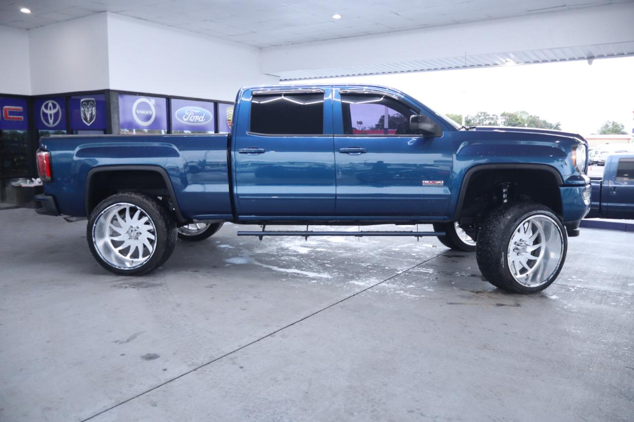 GMC Sierra 1500 4WD Crew Cab 153.0" SLT 2017