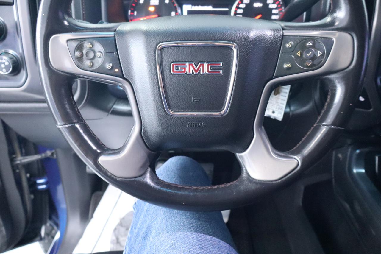 GMC Sierra 1500 4WD Crew Cab 153.0" SLT 2017