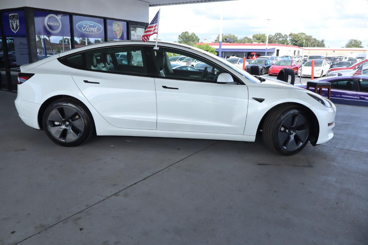 Tesla Model 3 RWD 2023