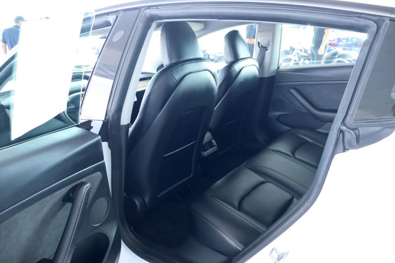 Tesla Model 3 RWD 2023