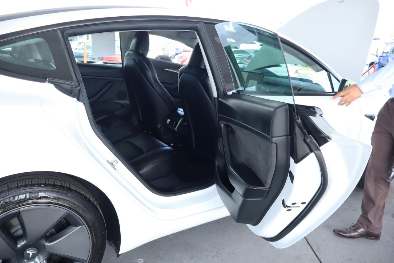 Tesla Model 3 RWD 2023