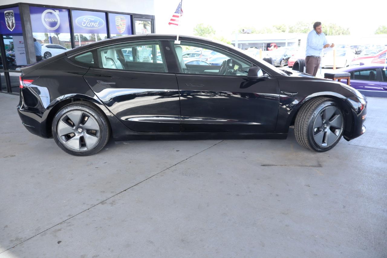Tesla Model 3 RWD 2023