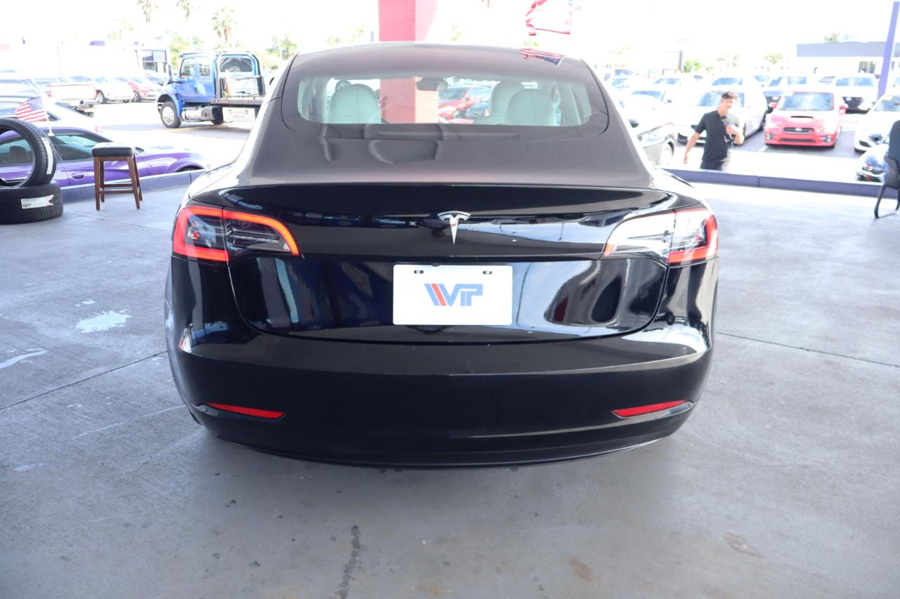 Tesla Model 3 RWD 2023