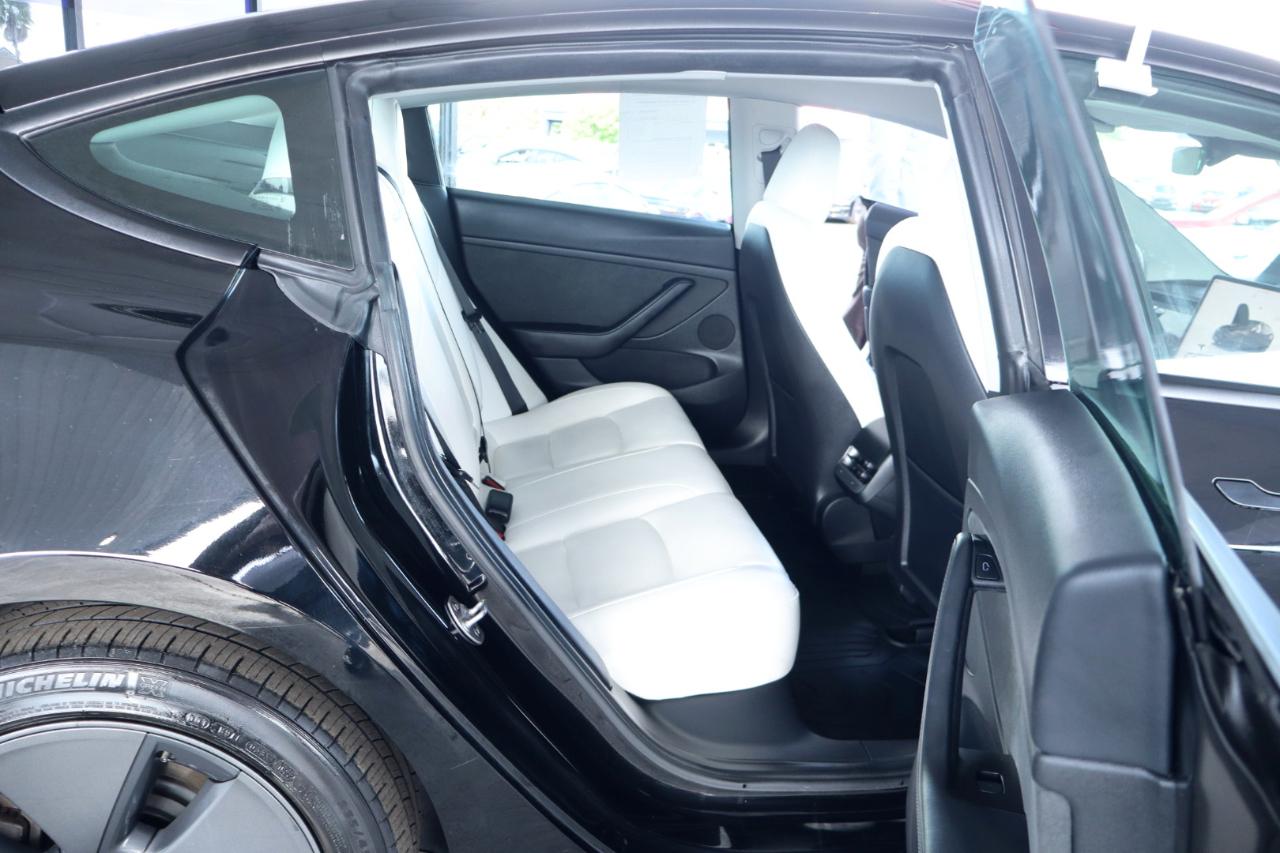 Tesla Model 3 RWD 2023