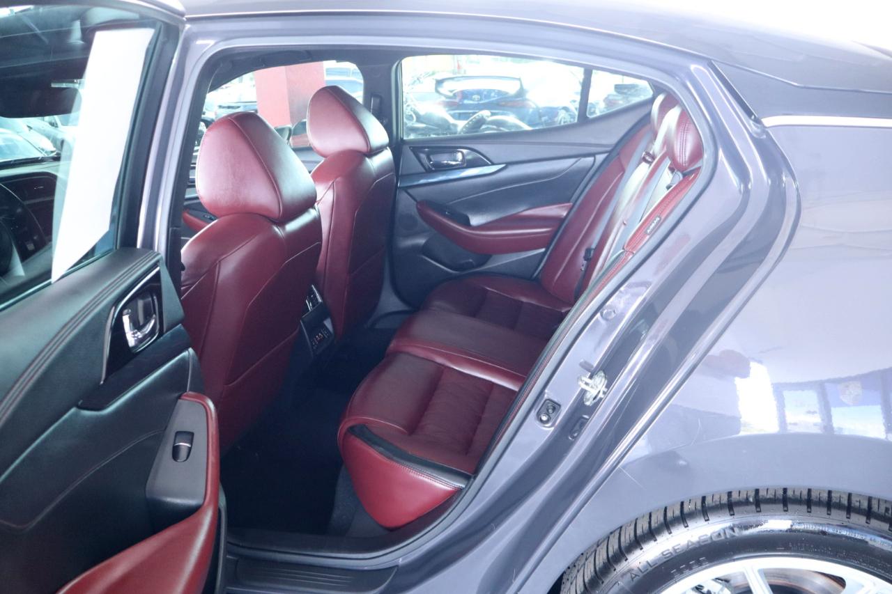 Nissan Maxima Platinum 3.5L 2021