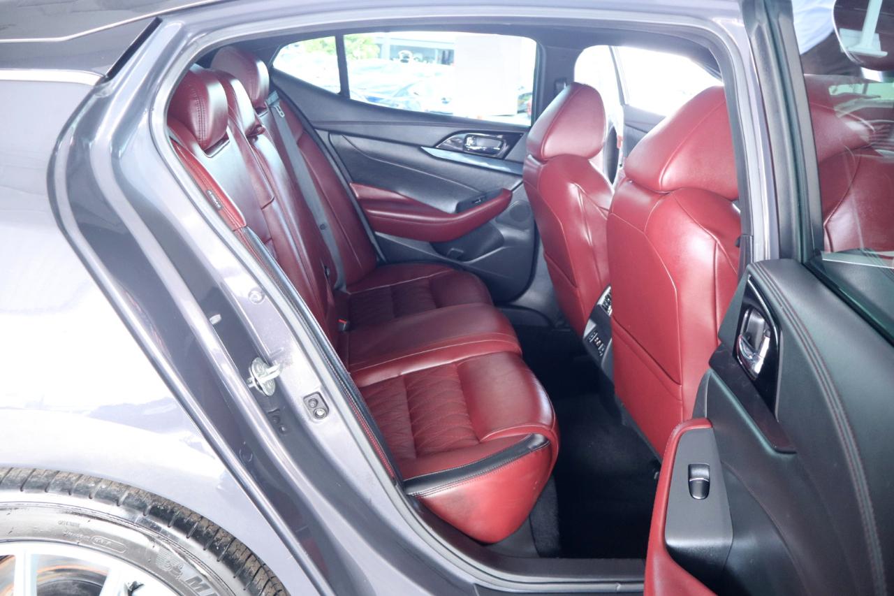 Nissan Maxima Platinum 3.5L 2021