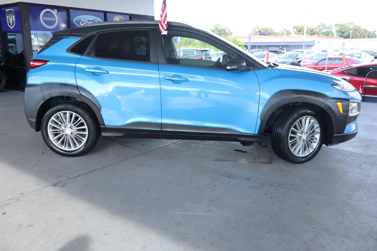 Hyundai Kona SEL Auto FWD 2020