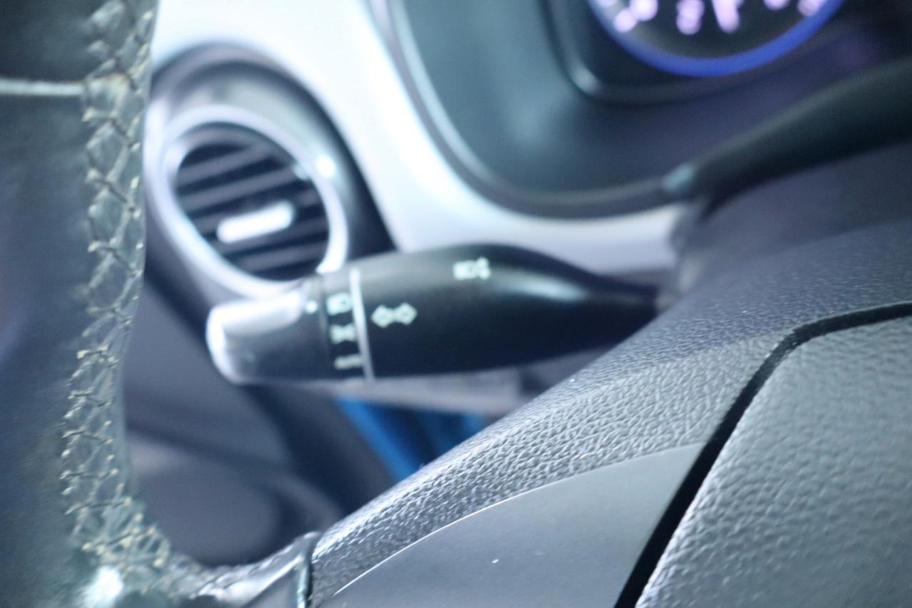 Hyundai Kona SEL Auto FWD 2020