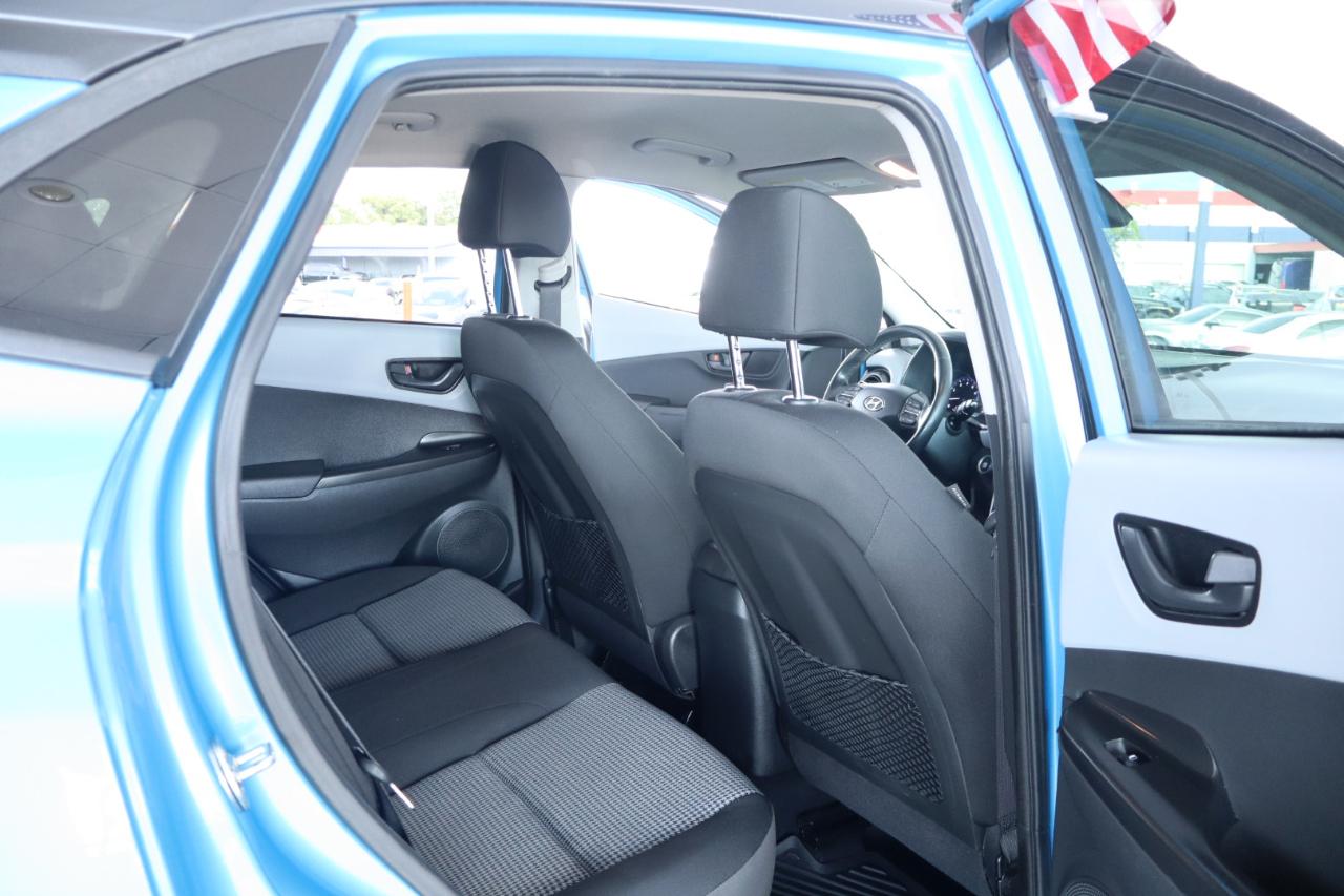 Hyundai Kona SEL Auto FWD 2020