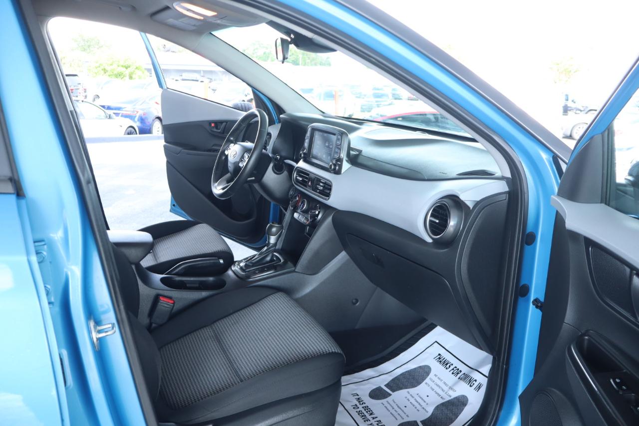 Hyundai Kona SEL Auto FWD 2020