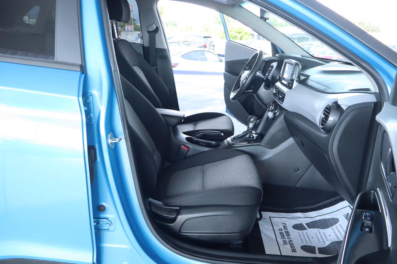 Hyundai Kona SEL Auto FWD 2020