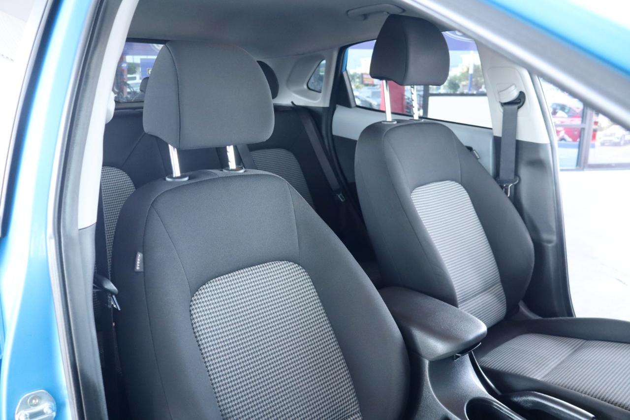Hyundai Kona SEL Auto FWD 2020
