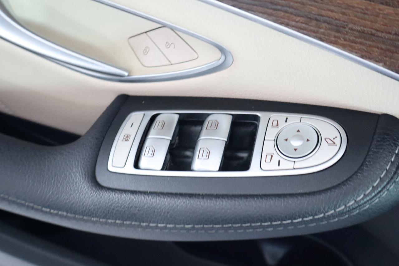 Mercedes-Benz C-Class C 300 4MATIC Sedan 2020
