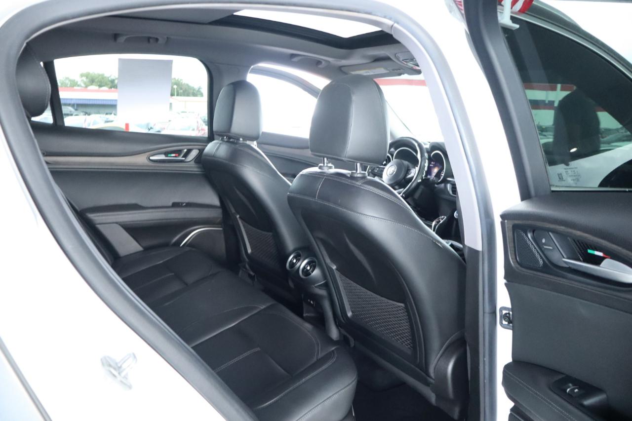Alfa Romeo Stelvio Ti AWD 2021