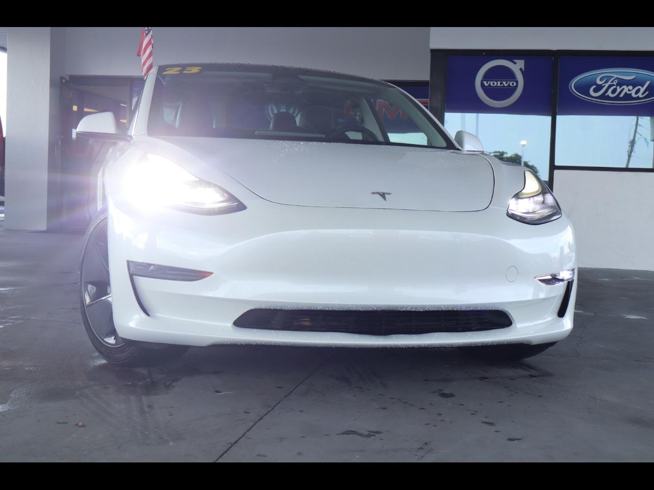 Tesla Model 3 RWD 2023