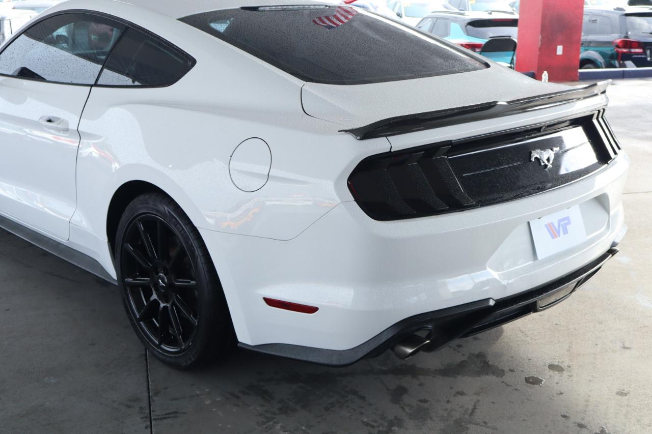 Ford Mustang EcoBoost Fastback 2019