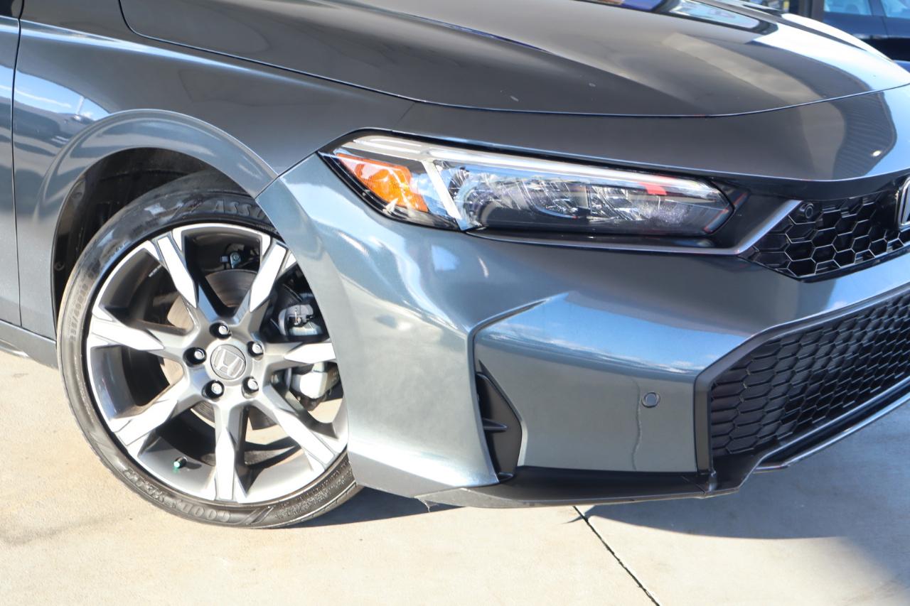 Honda Civic Hatchback Hybrid Sport Touring CVT 2025