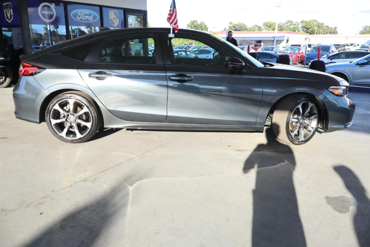 Honda Civic Hatchback Hybrid Sport Touring CVT 2025