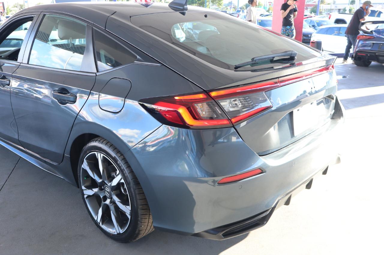 Honda Civic Hatchback Hybrid Sport Touring CVT 2025