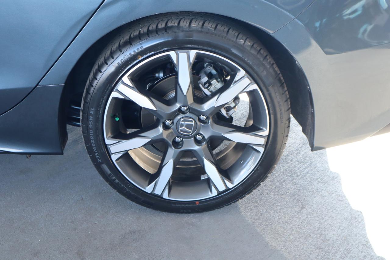 Honda Civic Hatchback Hybrid Sport Touring CVT 2025