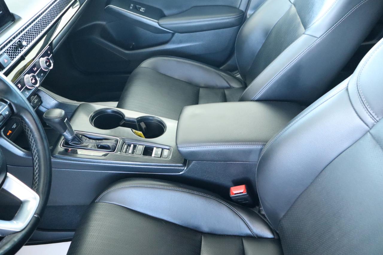 Honda Civic Hatchback Hybrid Sport Touring CVT 2025