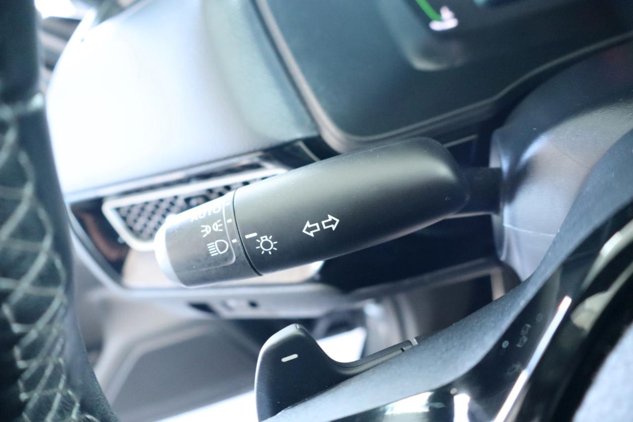 Honda Civic Hatchback Hybrid Sport Touring CVT 2025