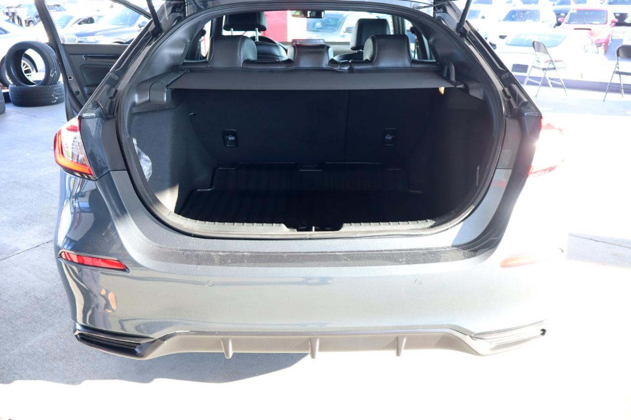 Honda Civic Hatchback Hybrid Sport Touring CVT 2025