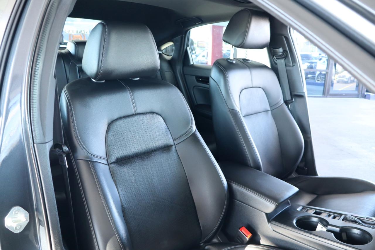 Honda Civic Hatchback Hybrid Sport Touring CVT 2025