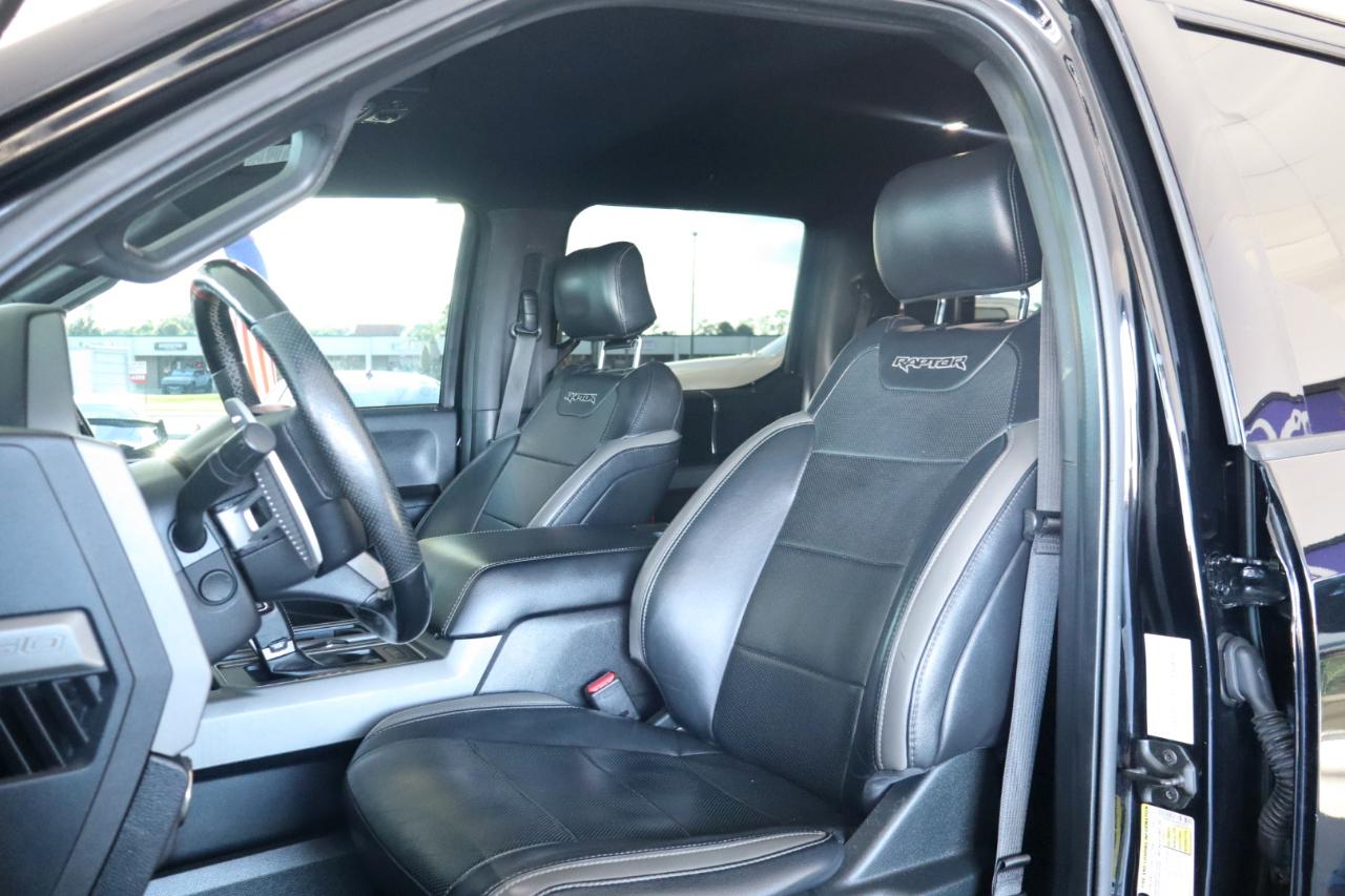 Ford F-150 Raptor 4WD SuperCrew 5.5' Box 2017