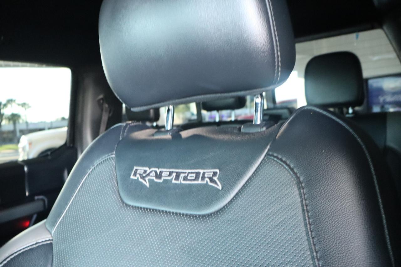Ford F-150 Raptor 4WD SuperCrew 5.5' Box 2017