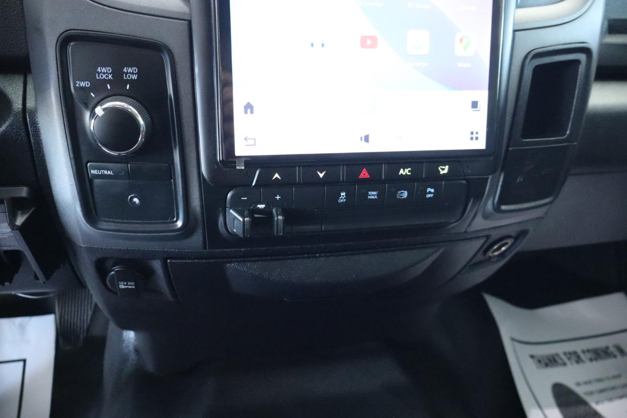 RAM 2500 4WD Crew Cab 149" Tradesman 2015